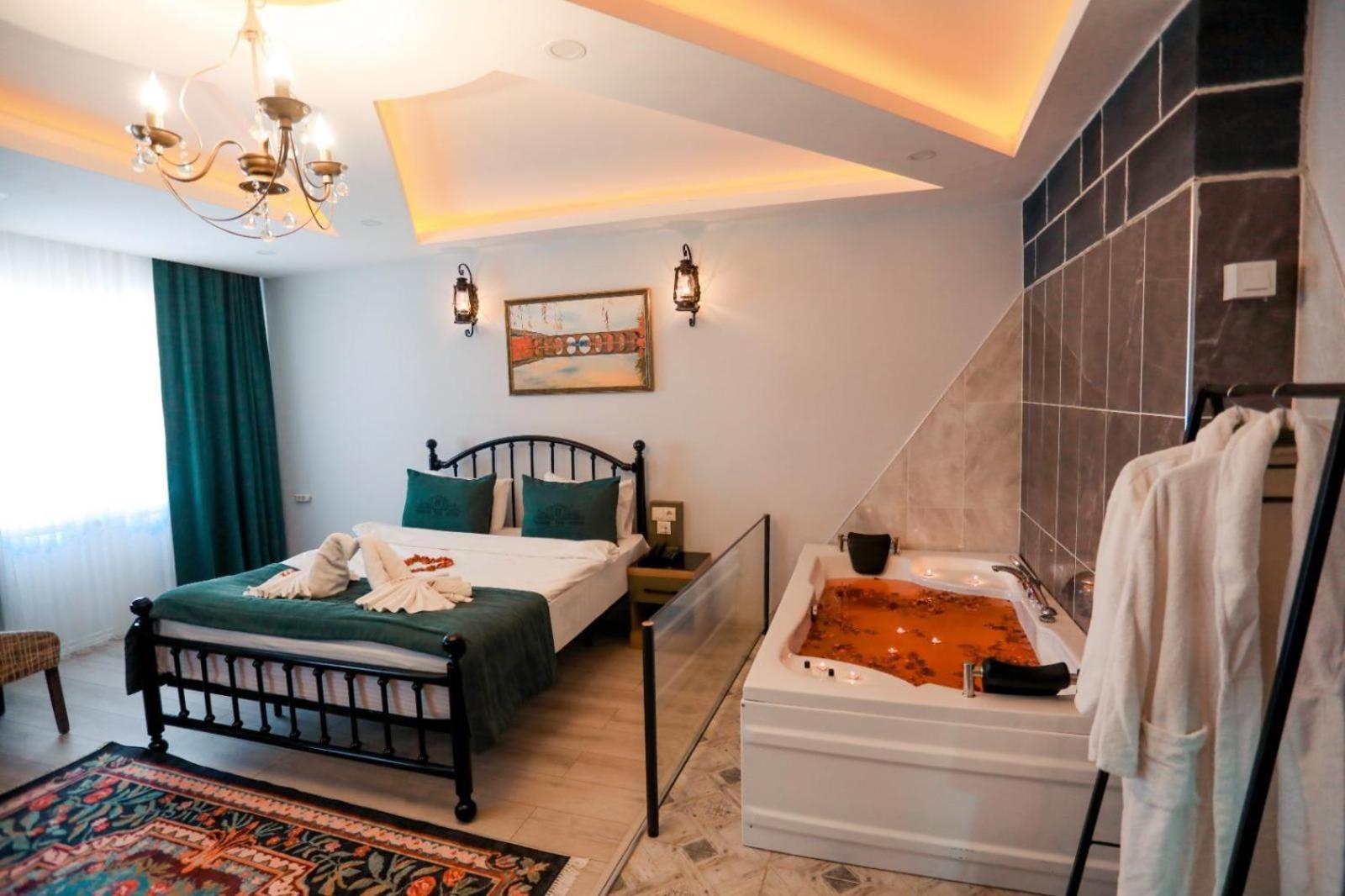 Hasuni Tas Hotel Diyarbakir Bagian luar foto
